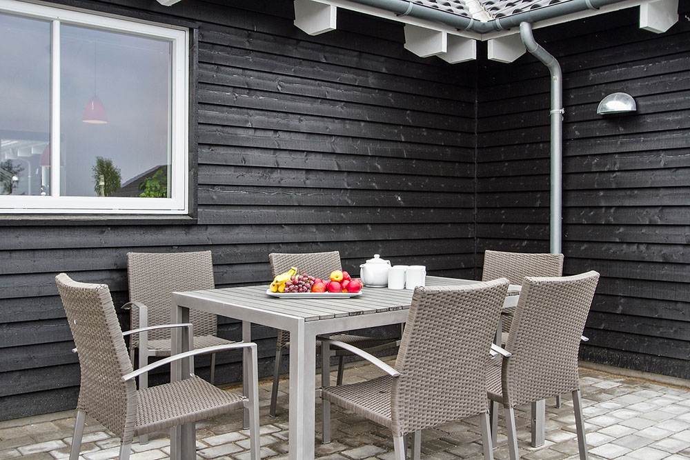 Luksushus nr. 715 har en deilig terrasse med gode hagemøbler til 20 personer.