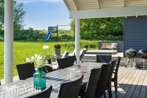 Stor terrasse i luksushus nr. 397 i Nordsjælland.