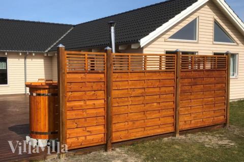 I tillegg til alle aktivitetsmulighetene i husets bassengavdeling, tilbyr også luksushus nr. 398 mengder av utendørsaktiviteter