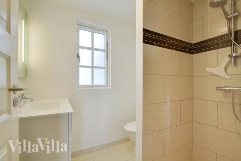 Et av badene i luksushus nr. 400