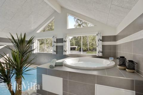 Nyt varmen i boblebadet i luksushus nr. 406 i Nordsjælland