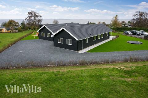 Flott feriehus nr. 392, med god plass til opptil 18 personer