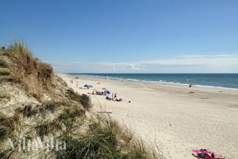 Den flotte stranden nær luksushus nr. 409 ved Vestjylland.