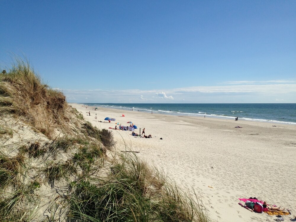 Den flotte stranden nær luksushus nr. 412 ved Vestjylland.