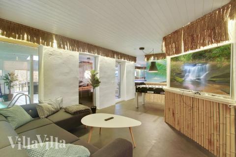 Konkurrer i feriehusets aktivitetsrom når dere besøker luksushus nr. 423 i Østjylland.