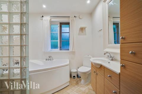 Luksushus nr. 414 har bl.a. et deilig boblebad