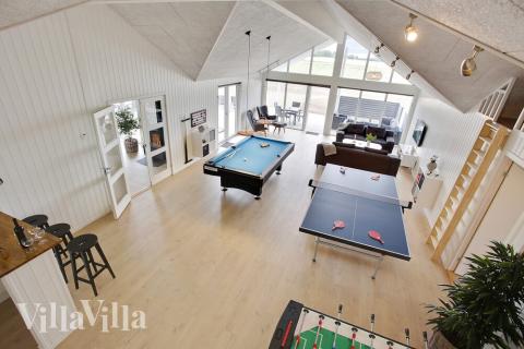 Aktivitetsrom i luksushus nr. 430 med 12 soverom og plass til 30 personer.