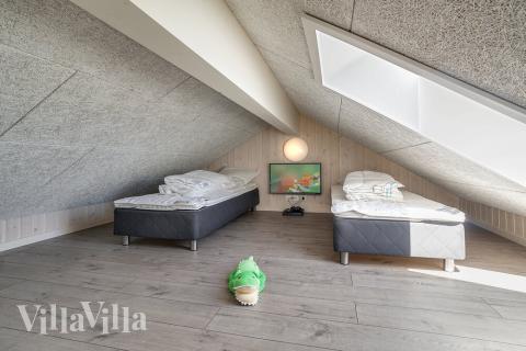 Noen av de 10 soveplassene i luksushus nr. 722 finnes på hems