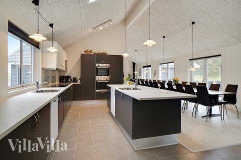 Kjøkkenet i luksushus nr. 429 er godt innrettet.