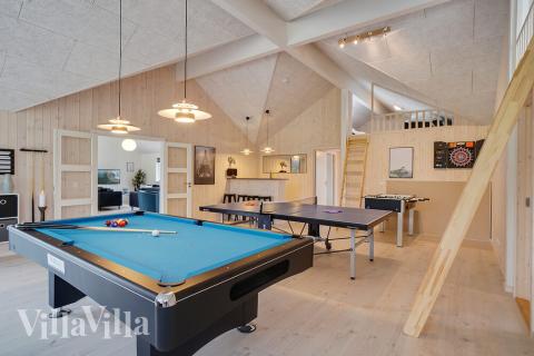 Aktivitetsrom i luksushus nr. 429 med 12 soverom og plass til 30 personer.