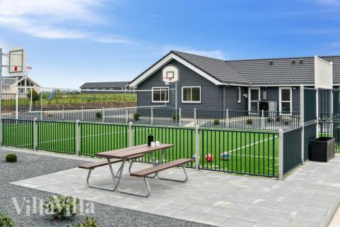 I tillegg til alle aktivitetsmulighetene i husets bassengavdeling, tilbyr også luksushus nr. 431 mengder av utendørsaktiviteter