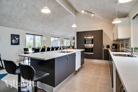 Kjøkkenet i luksushus nr. 431 er godt innrettet.