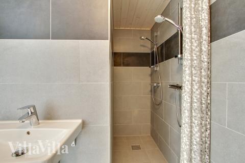 Et av badene i luksushus nr. 435