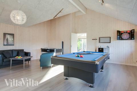 Aktivitetsrom i luksushus nr. 435 med 7 soverom og plass til 18 personer.