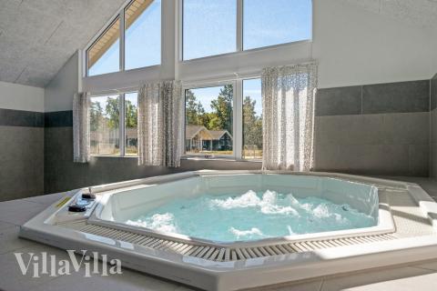 Nyt varmen i boblebadet i luksushus nr. 436 i Nordsjælland
