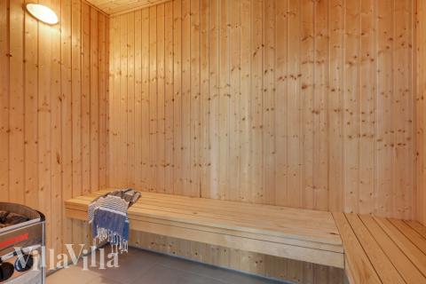 Nyt varmen i badstuen i luksushus nr. 436 til 30 personer