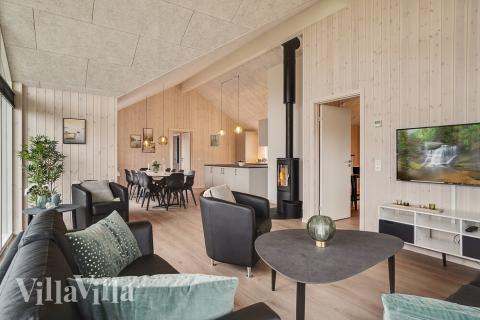 Oppholdsrom med plass til 10 i luksushus nr. 719.