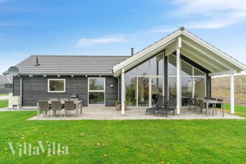 Dette lekre huset med spa, nr. 725, med plass til 10 personer, ligger i Tyskland