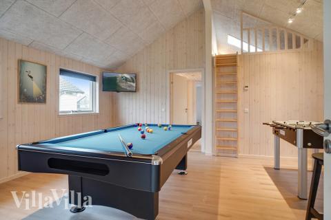 Aktivitetsrom i luksushus nr. 724 med 4 soverom og plass til 10 personer.