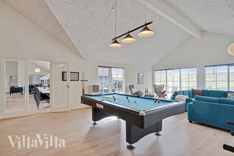 Konkurrer i feriehusets aktivitetsrom når dere besøker luksushus nr. 442 i Østjylland.