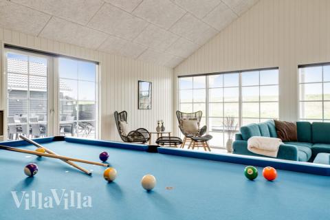 Aktivitetsrom i luksushus nr. 442 med 10 soverom og plass til 26 personer.