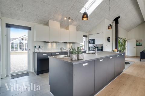 Kjøkkenet i luksushus nr. 441 er godt innrettet.