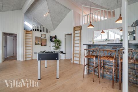 Konkurrer i feriehusets aktivitetsrom når dere besøker luksushus nr. 441 i Østjylland.