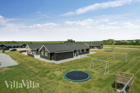 Flott feriehus nr. 441, med god plass til opptil 26 personer