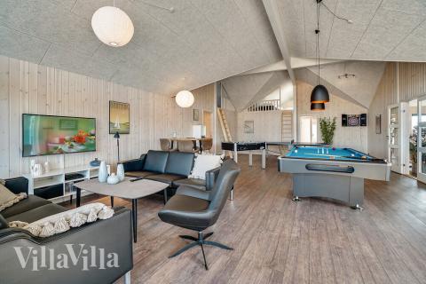 Aktivitetsrom i luksushus nr. 446 med 12 soverom og plass til 30 personer.