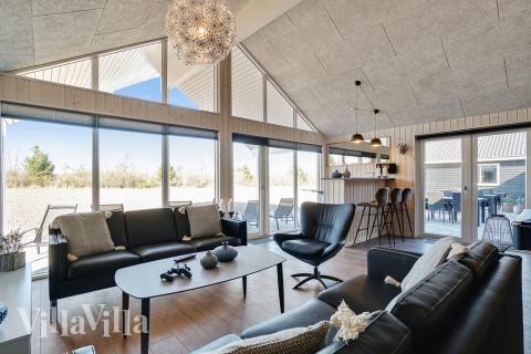 Aktivitetsrom i luksushus nr. 450 med 12 soverom og plass til 30 personer.