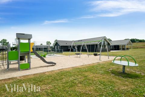 I tillegg til alle aktivitetsmulighetene i husets bassengavdeling, tilbyr også luksushus nr. 450 mengder av utendørsaktiviteter