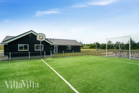 Utendørsaktiviteter rundt feriehus nr. 450.