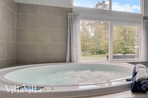Nyt varmen i boblebadet i luksushus nr. 434 i Nordsjælland