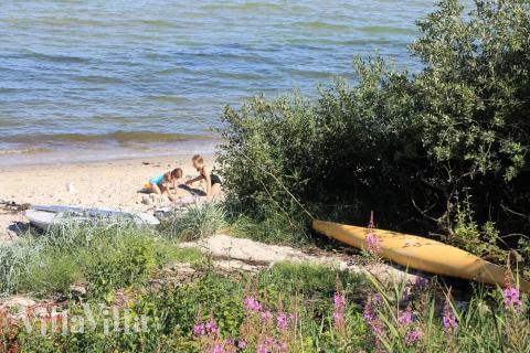 Stranden nær luksushus nr. 443.