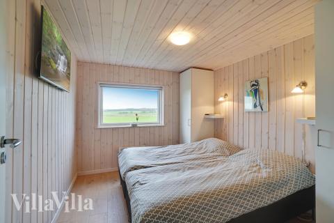 Et av de 4 soverommene i luksushus nr. 444 i Østjylland.