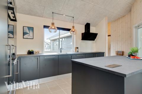 Kjøkkenet i luksushus nr. 456 er godt innrettet.