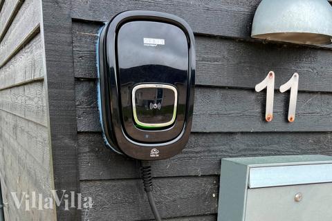 I tillegg til alle aktivitetsmulighetene i husets bassengavdeling, tilbyr også luksushus nr. 457 mengder av utendørsaktiviteter