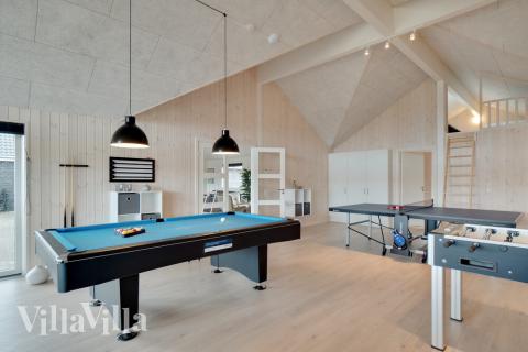 Aktivitetsrom i luksushus nr. 467 med 12 soverom og plass til 30 personer.