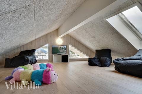 Noen av de 24 soveplassene i luksushus nr. 461 finnes på hems