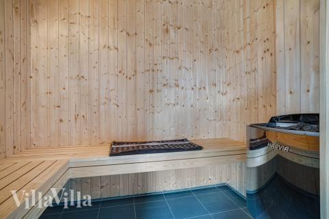 Nyt varmen i badstuen i luksushus nr. 461 til 24 personer