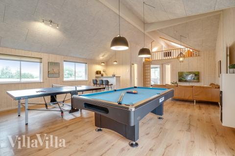 Aktivitetsrom i luksushus nr. 474 med 8 soverom og plass til 20 personer.