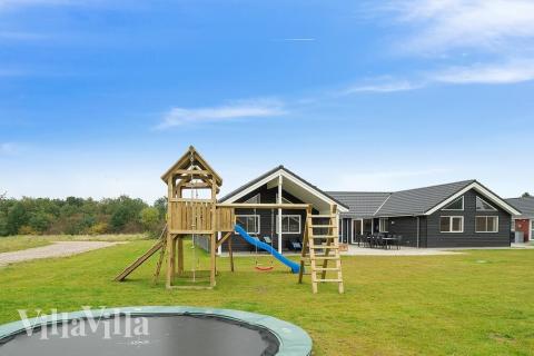 Flott feriehus nr. 474, med god plass til opptil 20 personer