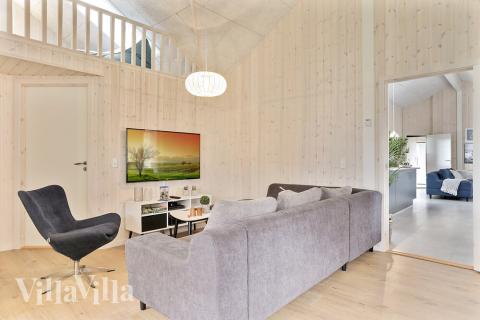 Konkurrer i feriehusets aktivitetsrom når dere besøker luksushus nr. 445 i Lolland/Falster/Møn.