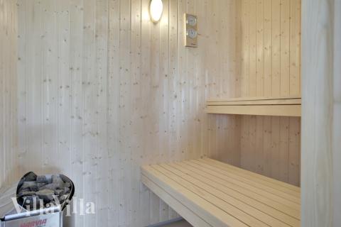 Nyt varmen i badstuen i luksushus nr. 459 til 16 personer