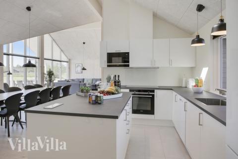 Kjøkkenet i luksushus nr. 459 er godt innrettet.