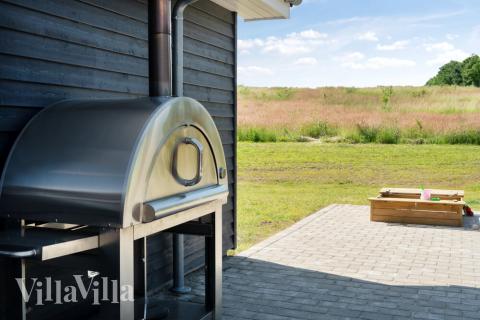 Stor terrasse i luksushus nr. 480 i Østjylland.