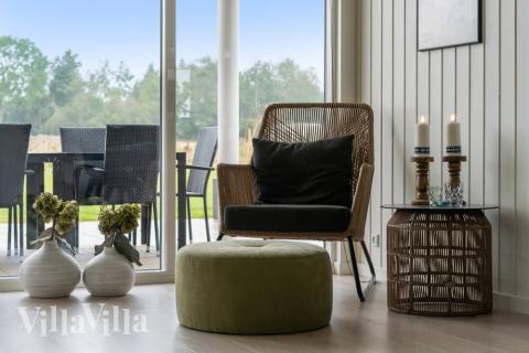 Oppholdsrom med plass til 18 i luksushus nr. 484.