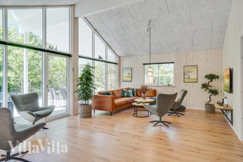 Sofakroken i luksushus nr. 494 i Nordjylland.