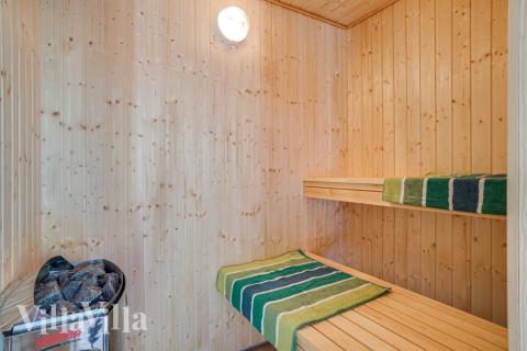 Nyt varmen i badstuen i luksushus nr. 494 til 18 personer