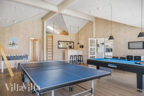 Luksushus nr. 500 til 26 personer tilbyr et stort aktivitetsrom med bl.a. biljard og dart